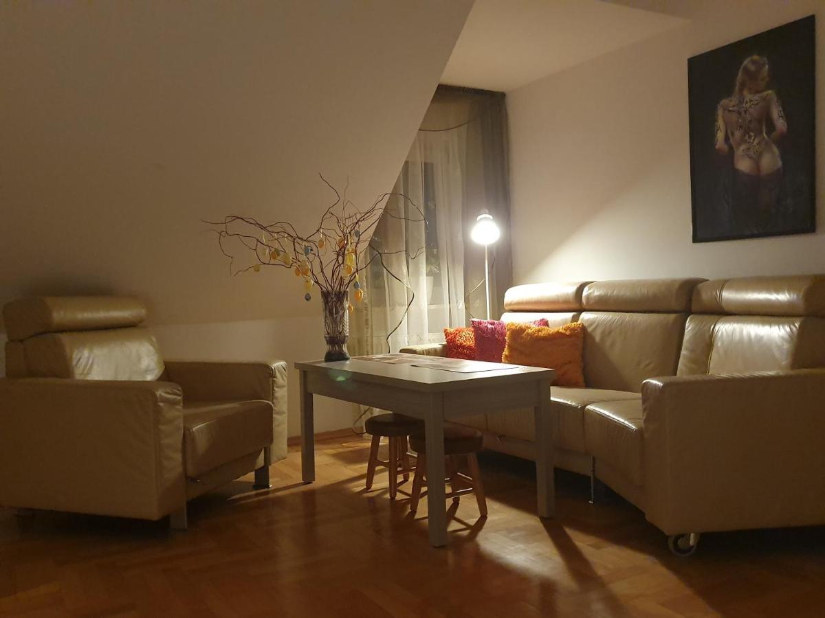 Mieszko Rooms Лєґьоново Екстер'єр фото