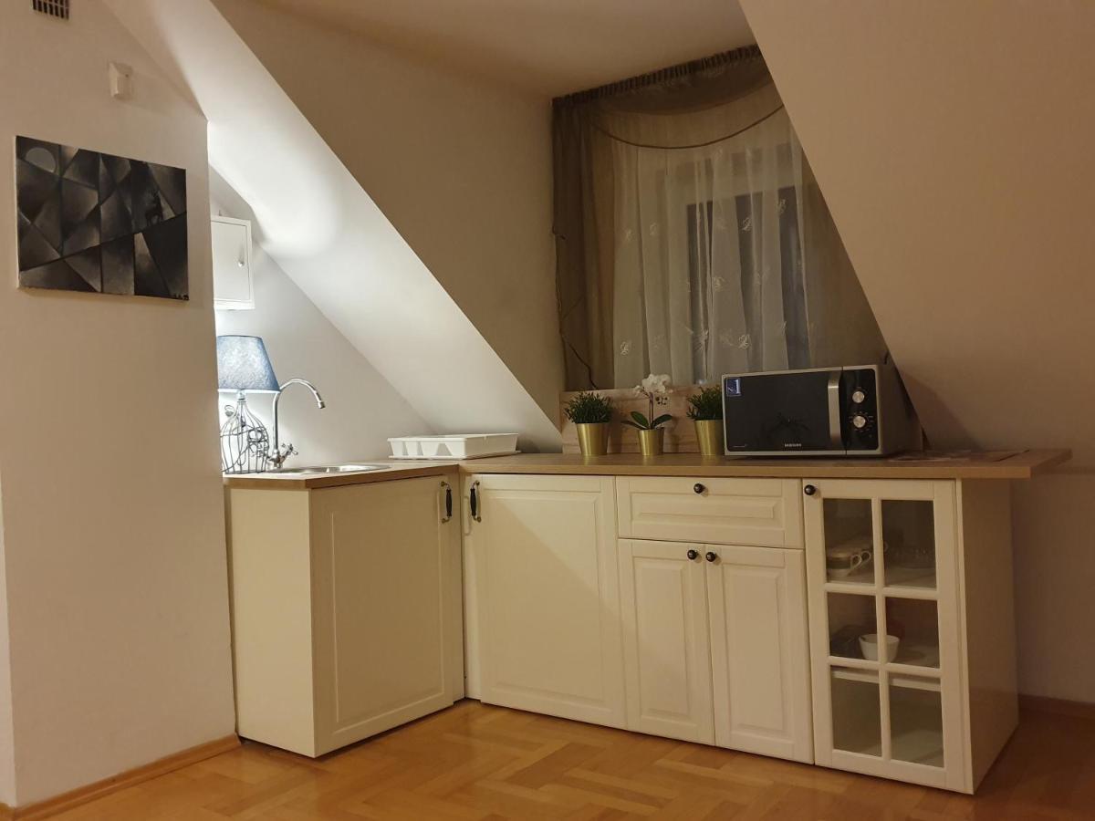 Mieszko Rooms Лєґьоново Екстер'єр фото