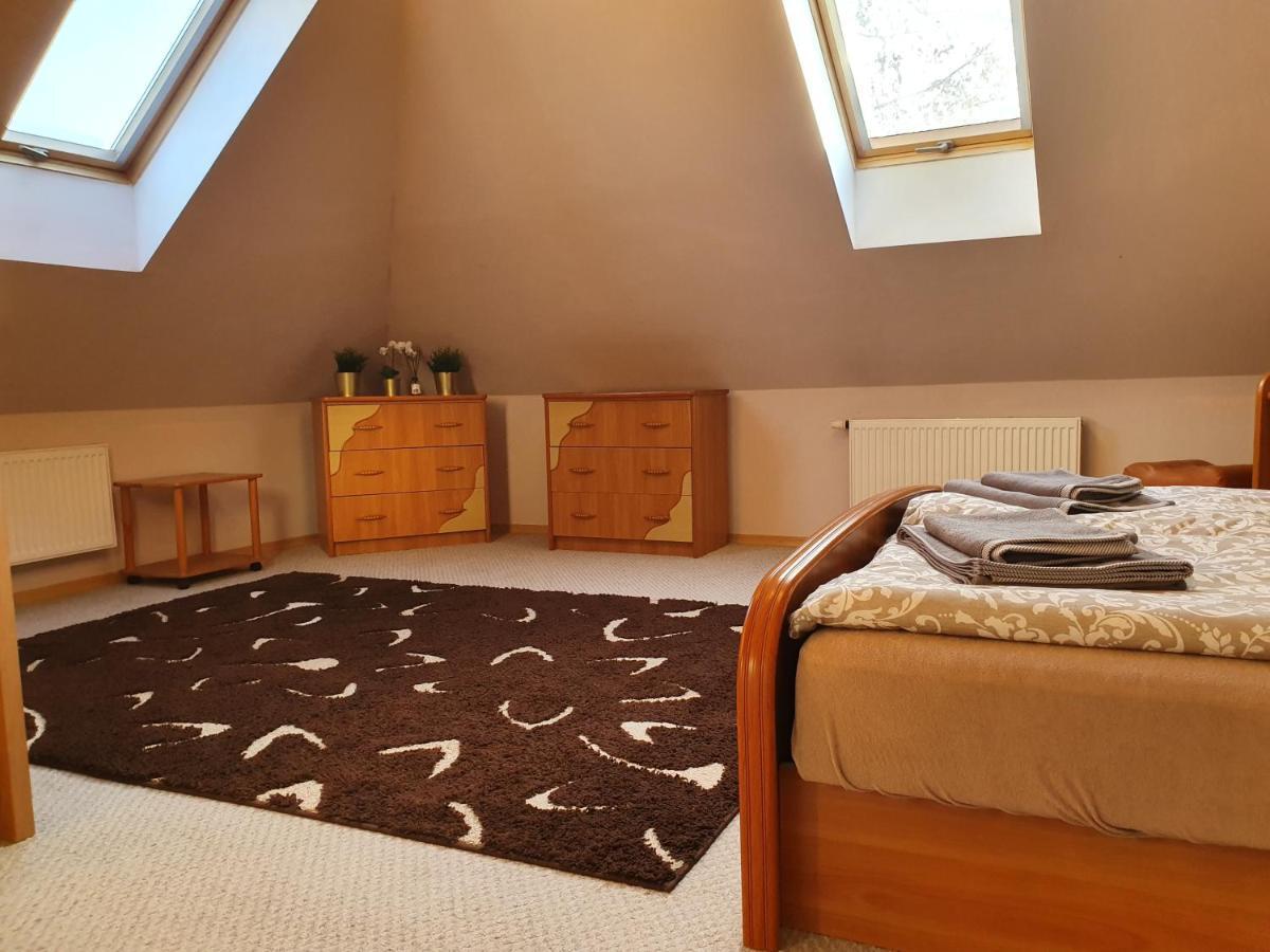 Mieszko Rooms Лєґьоново Екстер'єр фото